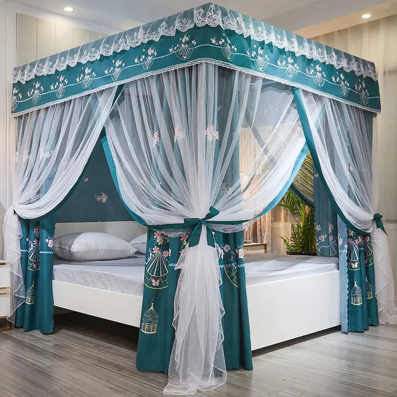 Tirai Tempat Tidur Kaca Depan  - Blackout Curtain Thick ulasan dan harga